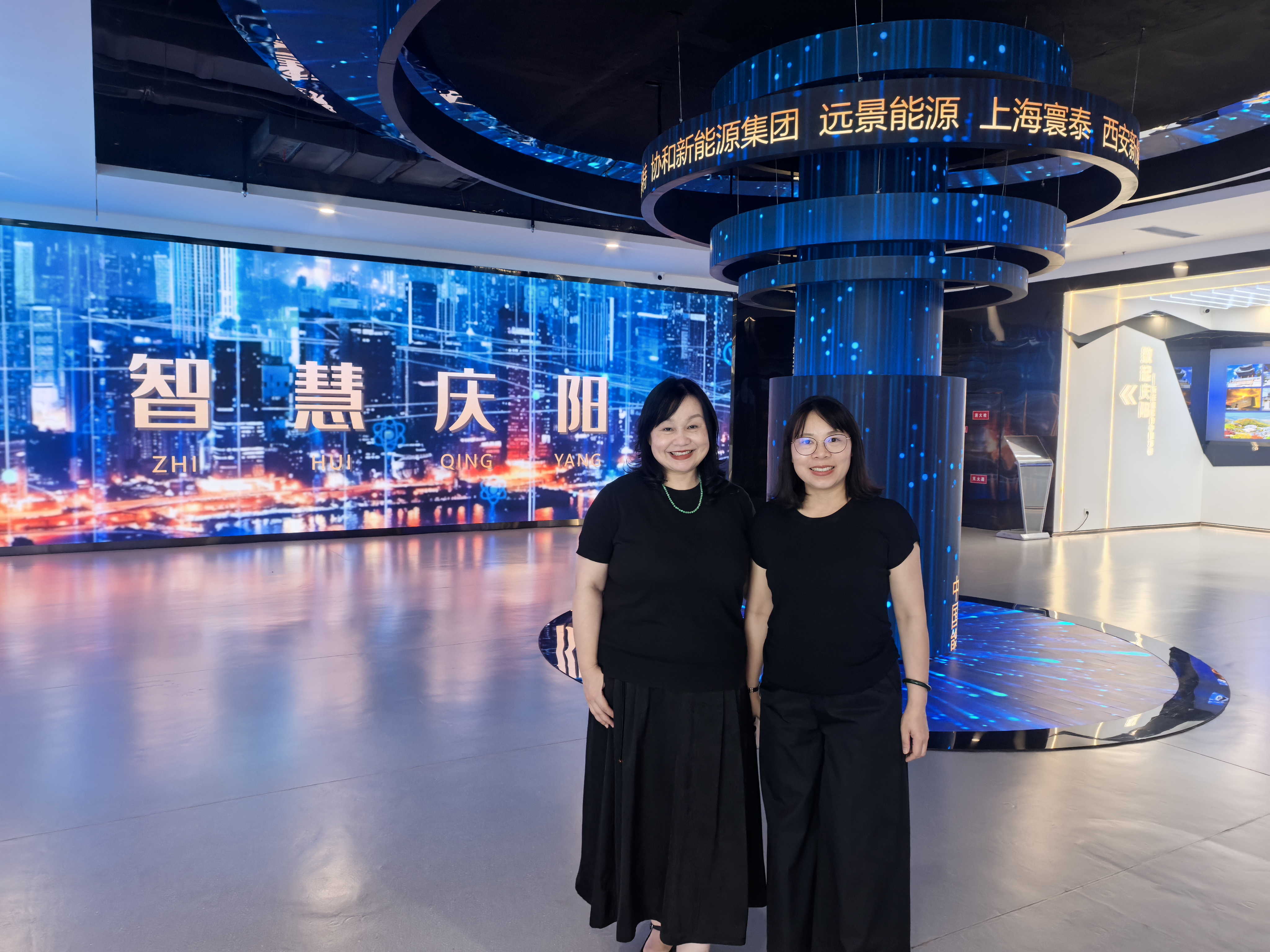 图4 参观东数西算.jpg beats365官网 网页版